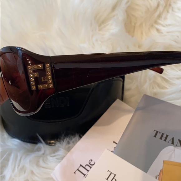 Fendi Tinted Round Sunglasses - Picture 3 of 5
